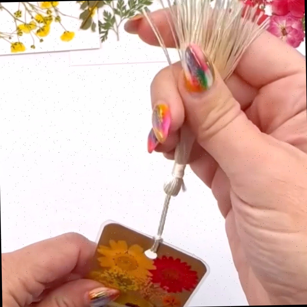 franjas adicionadas ao marcador de página DIY
