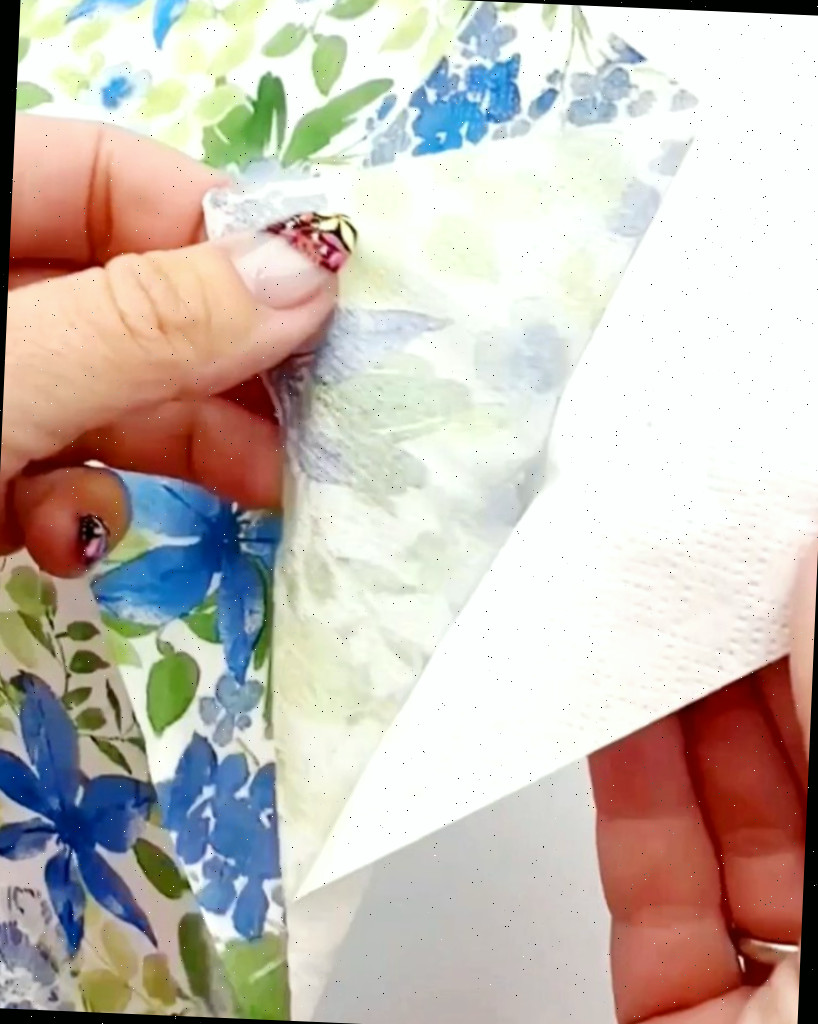 Separe as camadas da toalha de papel
