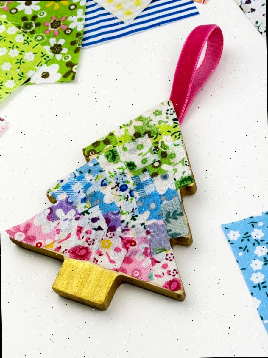 Como Fazer Ornamentos de Decoupage em Tecido