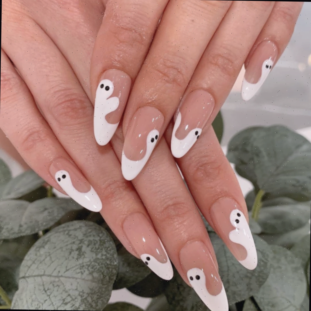 Manicure de Fantasmas Voadores