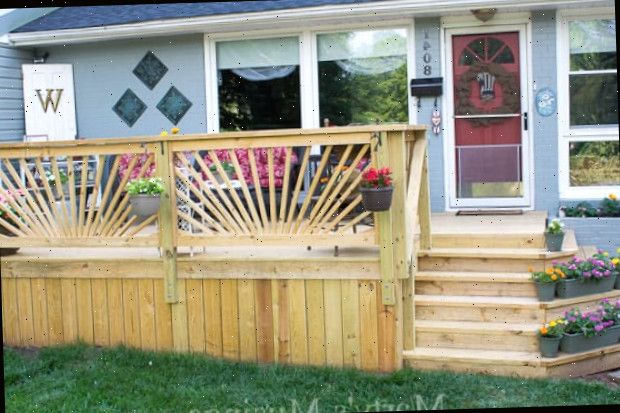 Deck sem stain com grade em formato de raio de sol