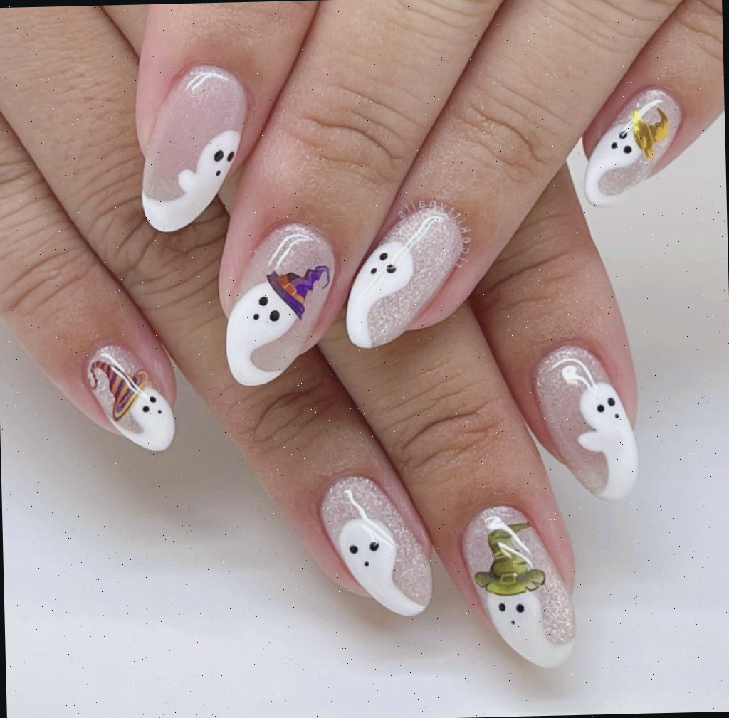 Unhas de fantasma pintadas fáceis e fofas