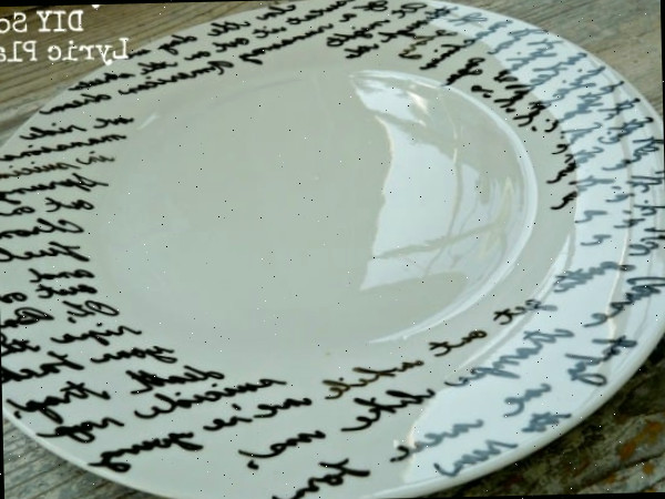 Prato DIY com letra de canção