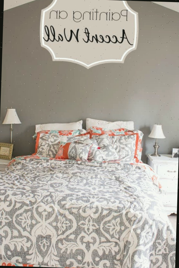 Cama organizada em um quarto
