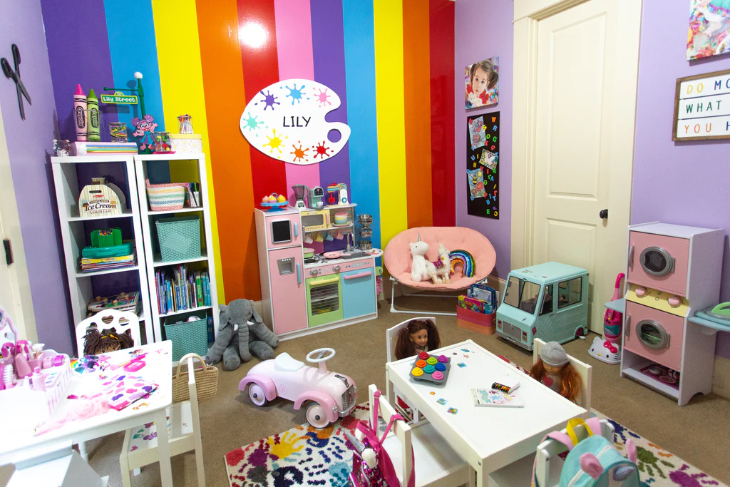 Sala de Brincadeiras com Tema de Arco-Íris