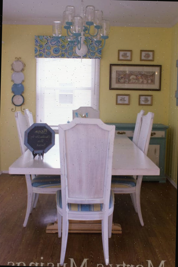 Cadeiras de jantar shabby chic do Marty’s Musings