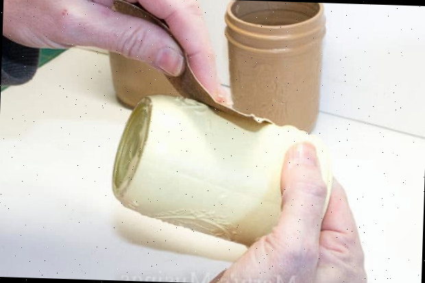 Uma xícara, com pote e design