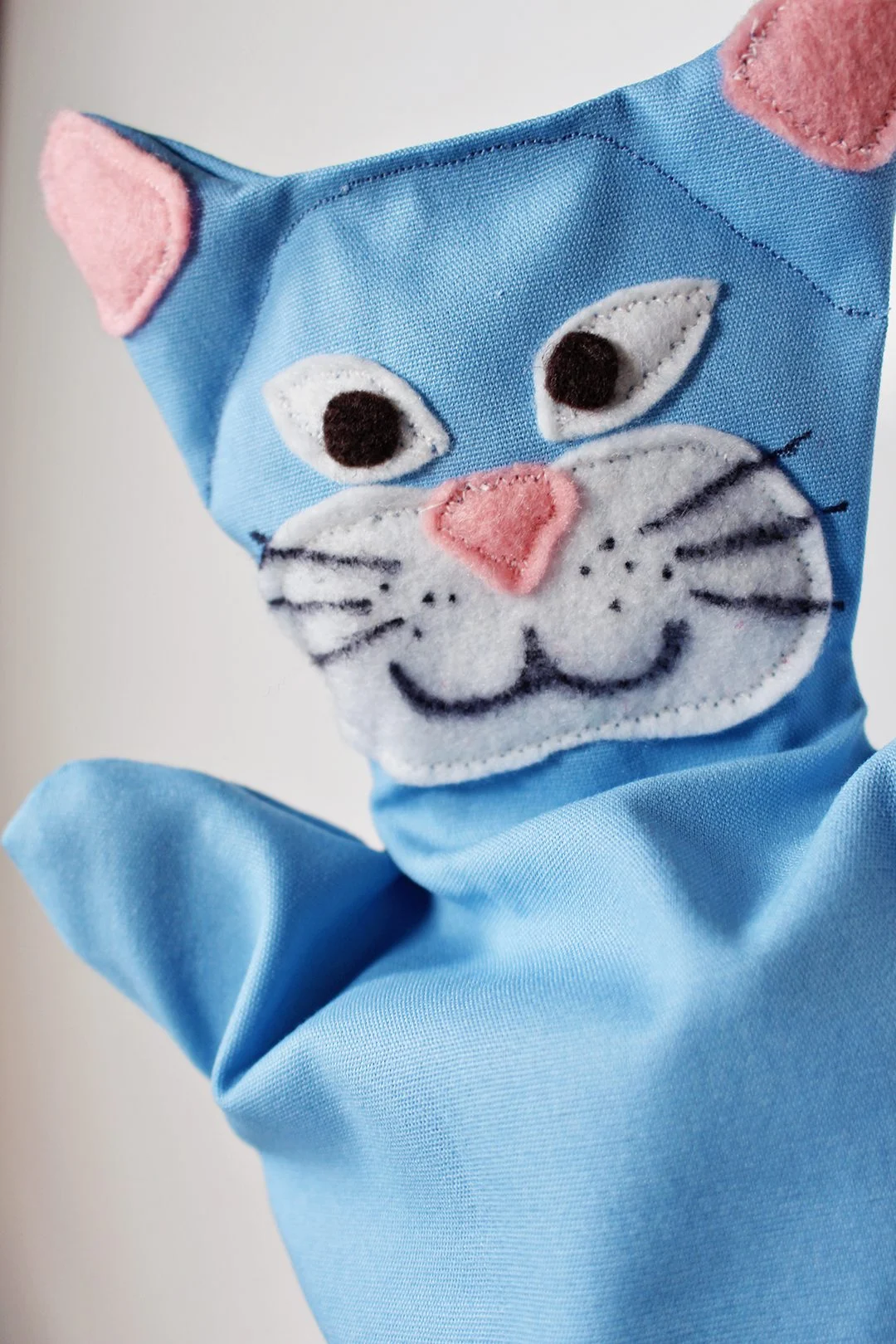 Fantoches de Mão DIY Para Crianças (Padrão de Costura Grátis!)