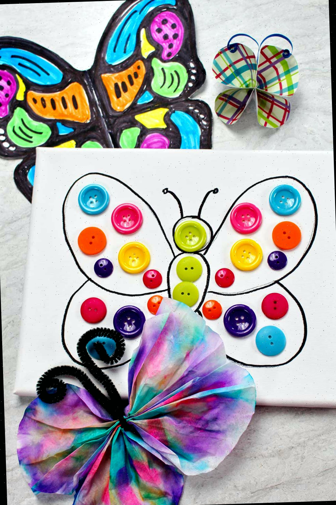 Vários artesanatos de borboleta coloridos todos apresentados em welcometonanas.com