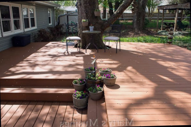 Restauração de Deck de Madeira com Behr Premium Deckover® - Marty’s Musings