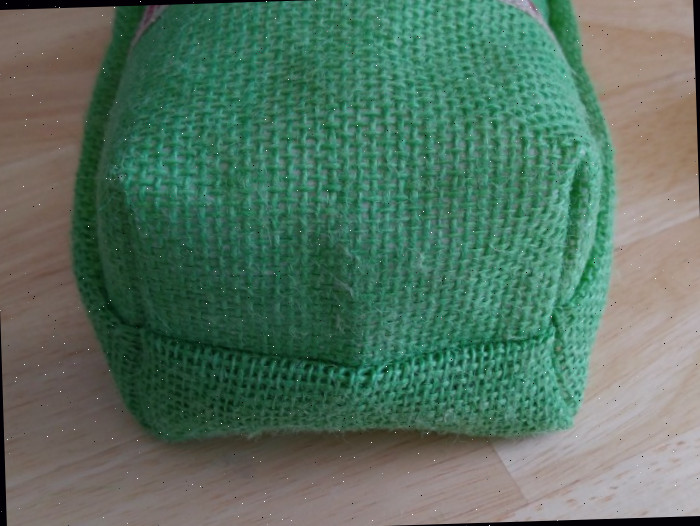 Forma de caixa finalizada para o fundo do saco de garrafa de vinho