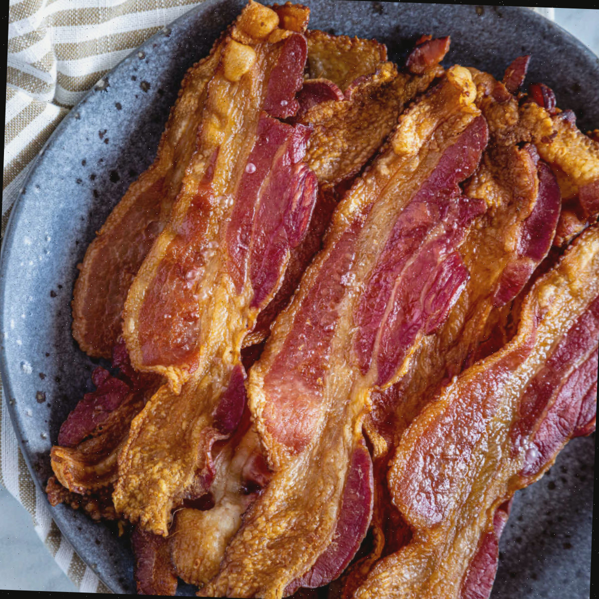 Bacon crocante sem forno