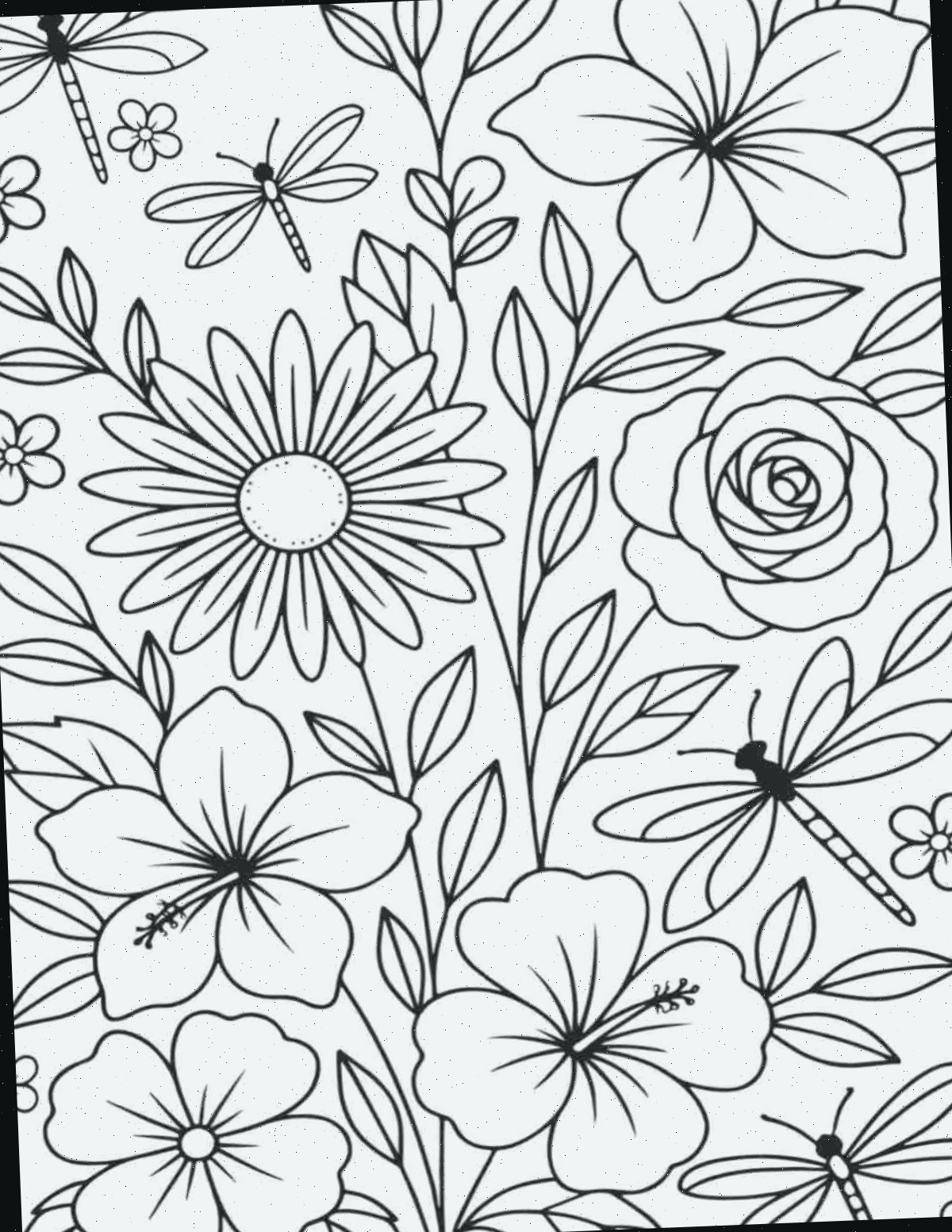 Páginas para colorir de libélulas grátis para imprimir Uma folha para colorir de libélulas grátis para impressão, apresentando uma grande variedade de flores e libélulas planando ao redor.