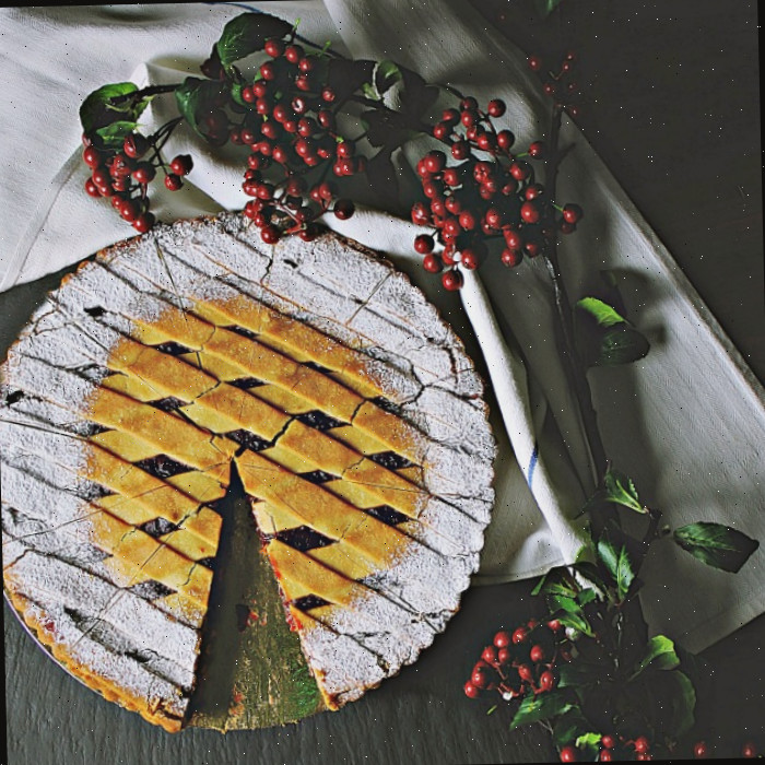 Crosta de torta em treliça com bordas de açúcar