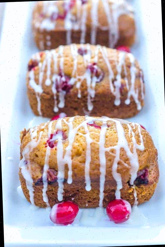 Pão de cranberry e abóbora com cobertura