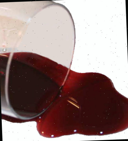 Vinho tinto derramado