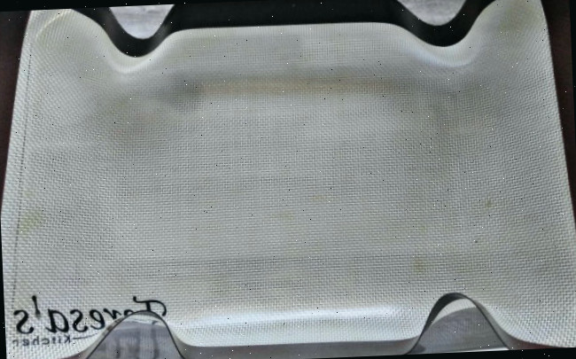 Forma forrada com um tapete de silicone